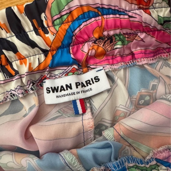 Swan Paris Patterned Set - Picture 4 of 7